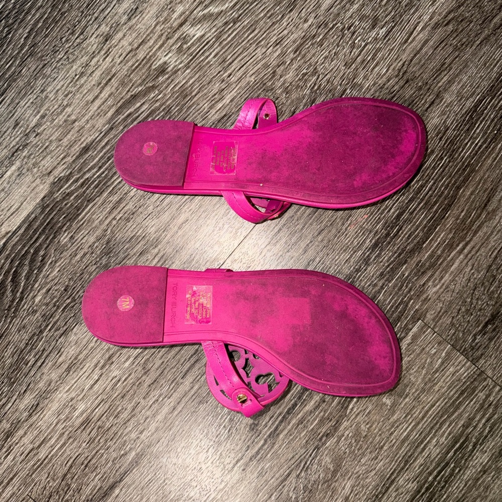 Tory Burch Miller Sandals - Fuchsia 7m - Picture 3 of 5